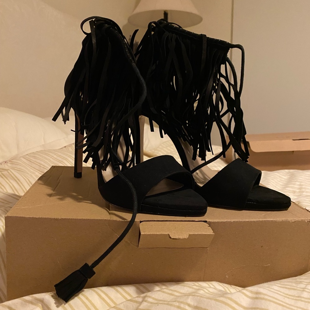 NWT ZARA tassel fringe black suede sandal heel sz 39
